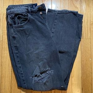 hollister ripped mom jeans